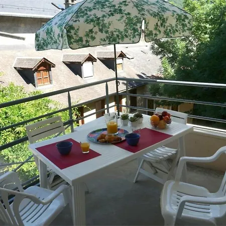 Luchon: 2 Proche Thermes, Balcon, Parking, Wifi - Animaux <10kg Acceptés - Fr-1-313-186 *