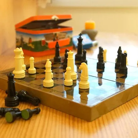 Luchon: 2 Proche Thermes, Balcon, Parking, Wifi - Animaux <10kg Acceptes - Fr-1-313-186 Апартаменты *